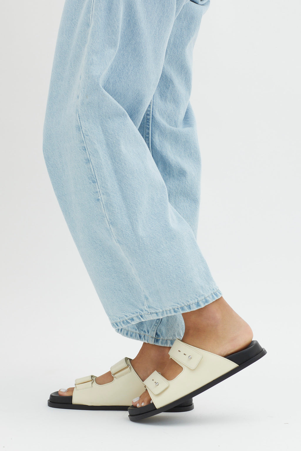SOL SANA Versus Footbed Off White by Selfie Leslie