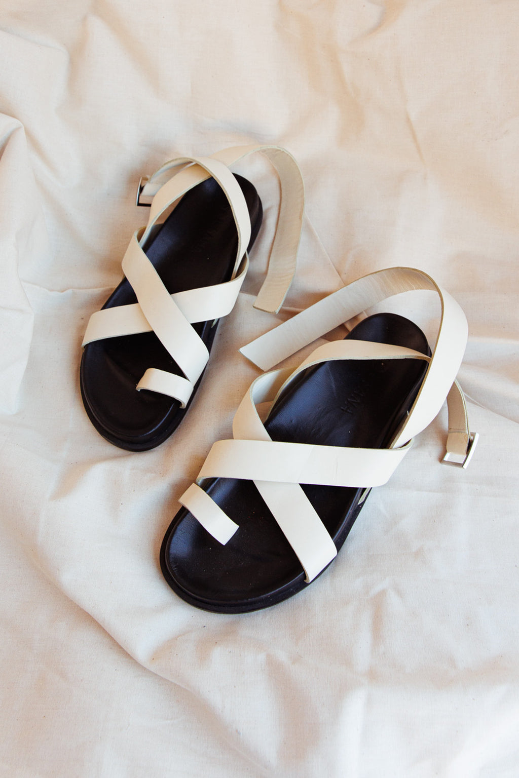 SOL SANA Hitch Footbed Off White by Selfie Leslie
