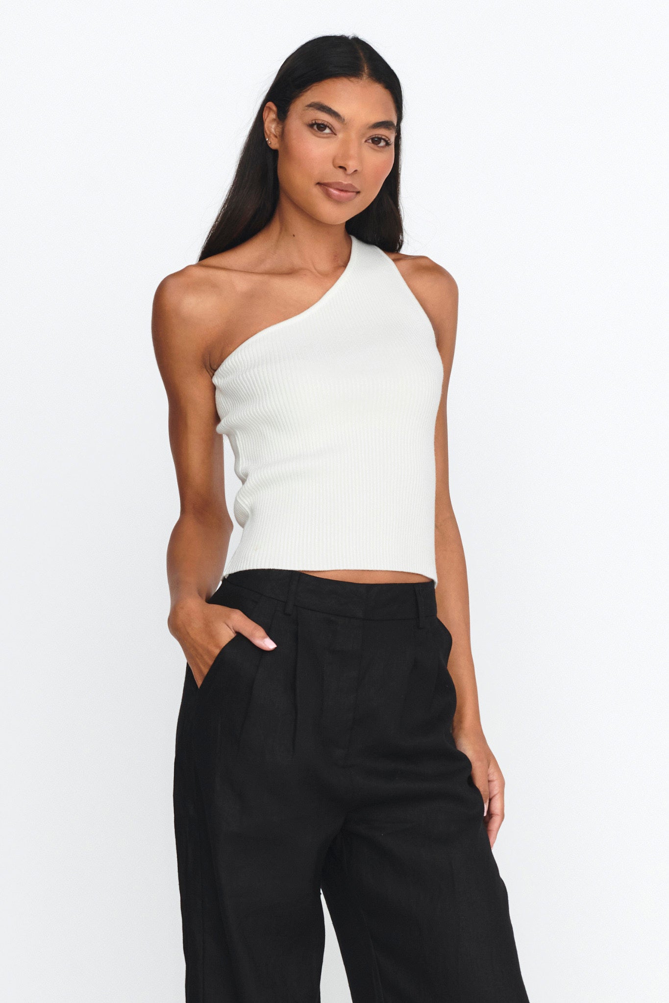 Channy One-Shoulder Ribbed Top White– Selfie Leslie