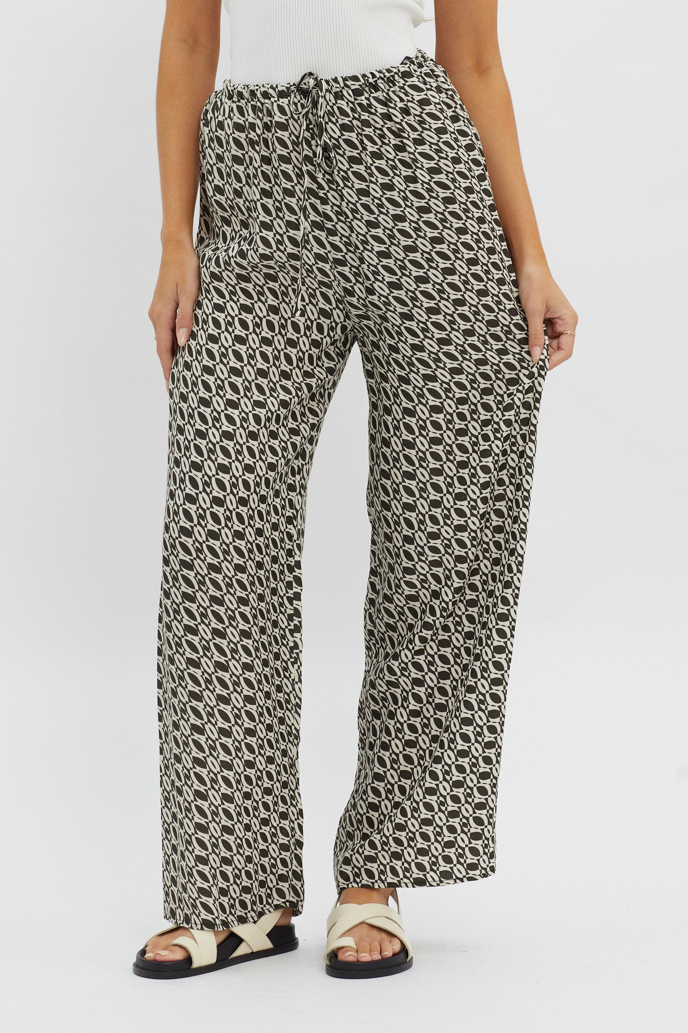 Avenue Drawstring Pants Print Solna by Selfie Leslie