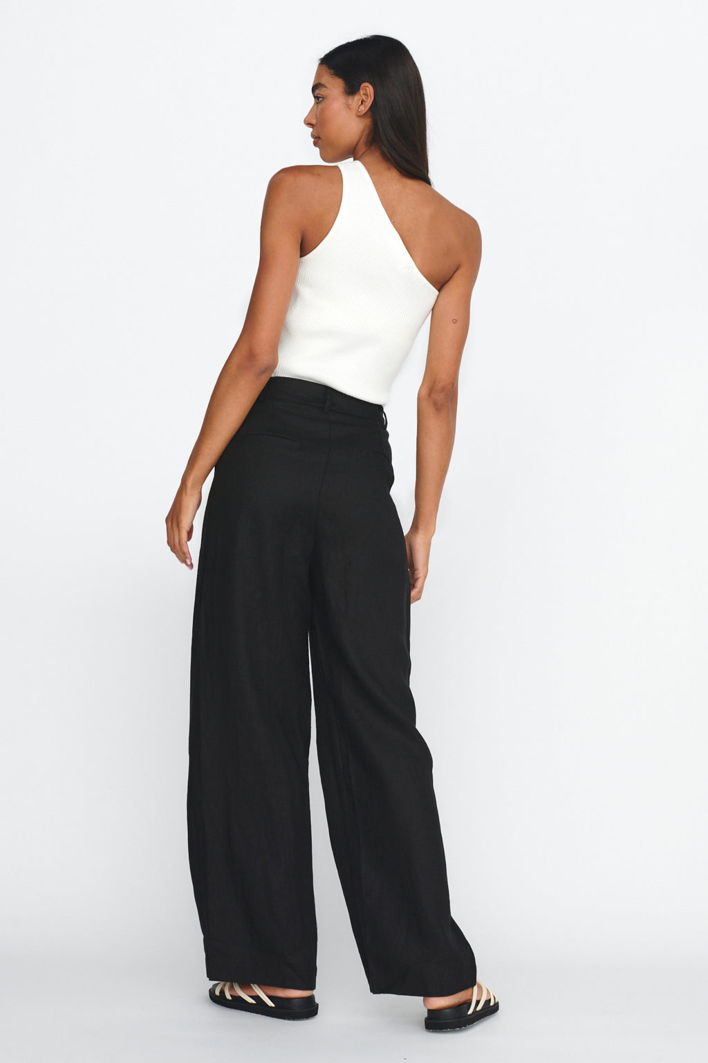 Dodie Straight Leg Trouser Pants Linen Black by Selfie Leslie