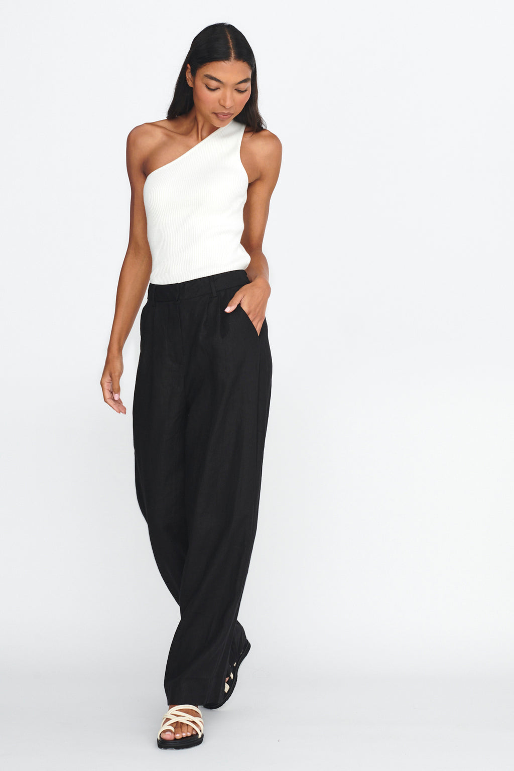 Dodie Straight Leg Trouser Pants Linen Black by Selfie Leslie