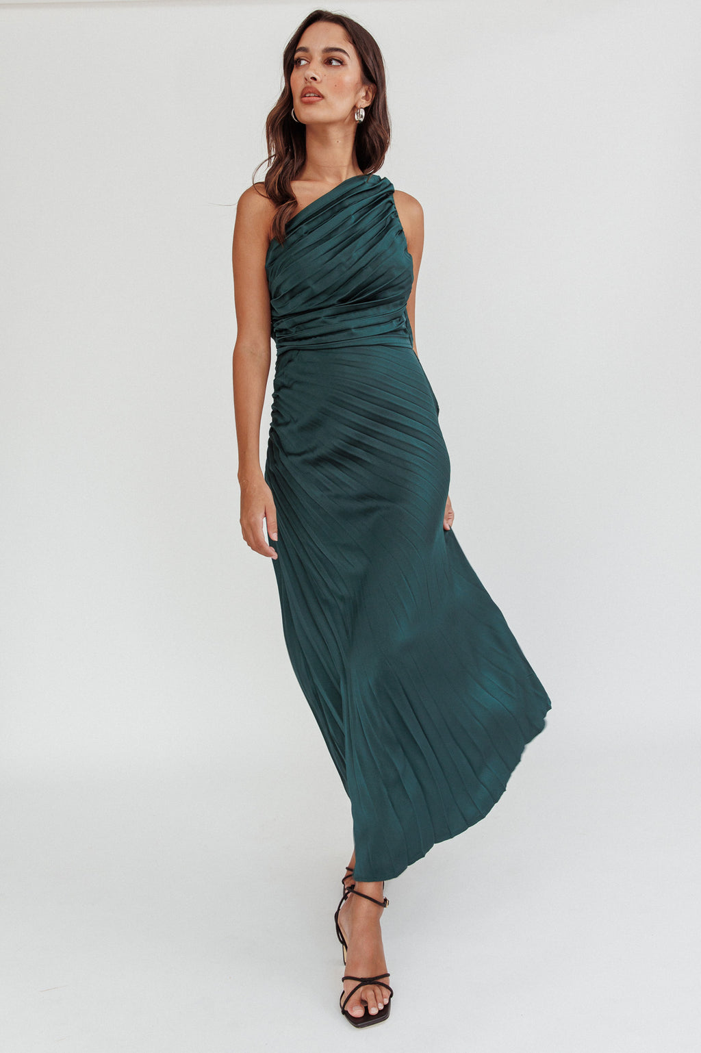 Scarlett One-Shoulder Pleat Maxi Dress Green by Selfie Leslie