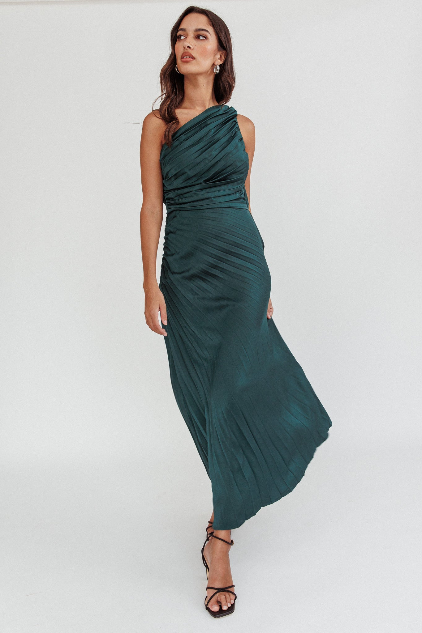 Scarlett One-Shoulder Pleat Maxi Dress Green by Selfie Leslie