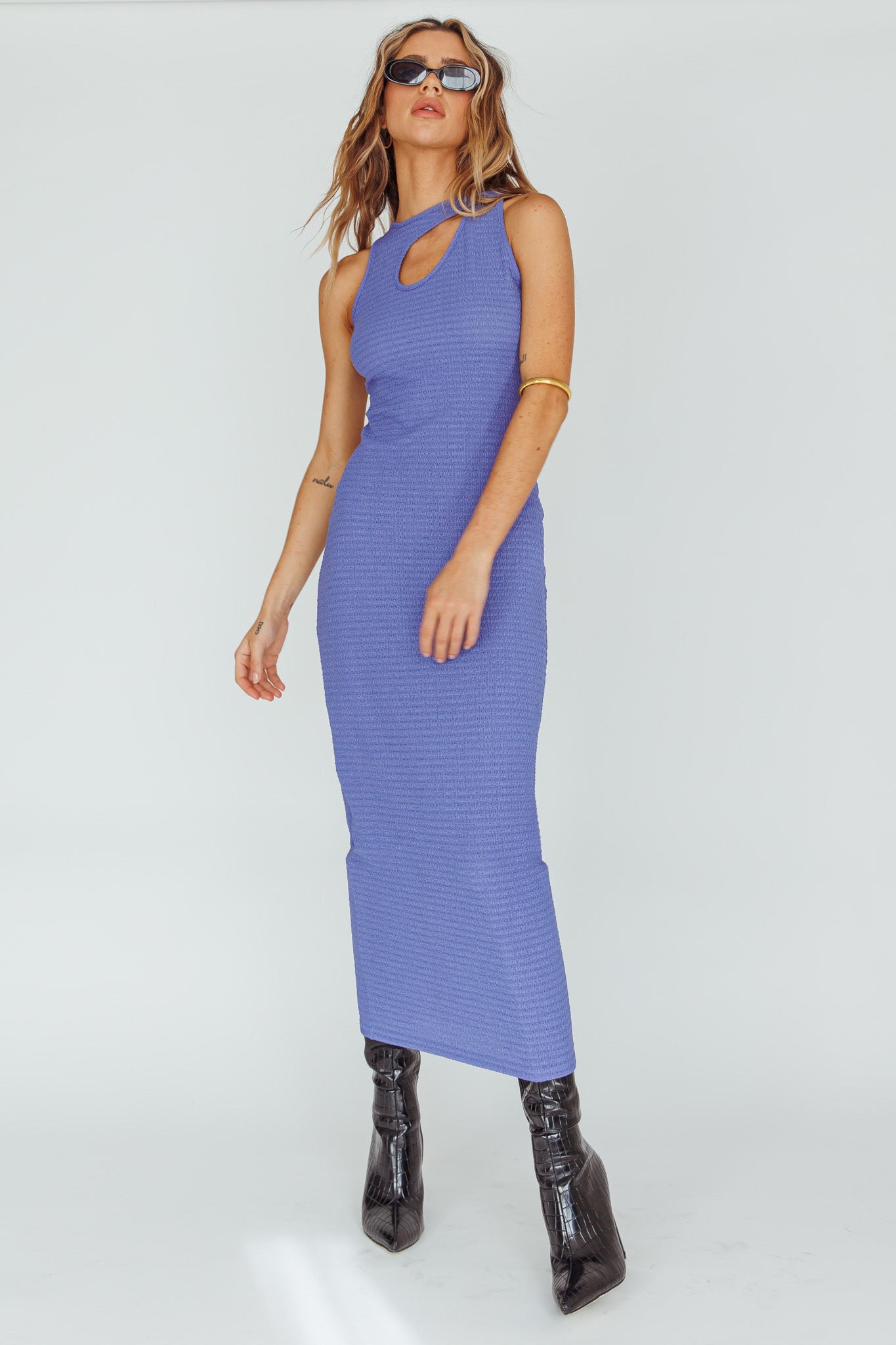 Playa Hermosa Keyhole Midi Dress Blue Violet by Selfie Leslie