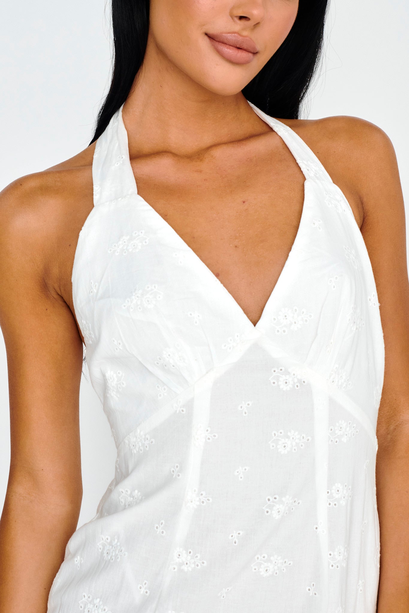 Lavara Halterneck Midi Dress White by Selfie Leslie
