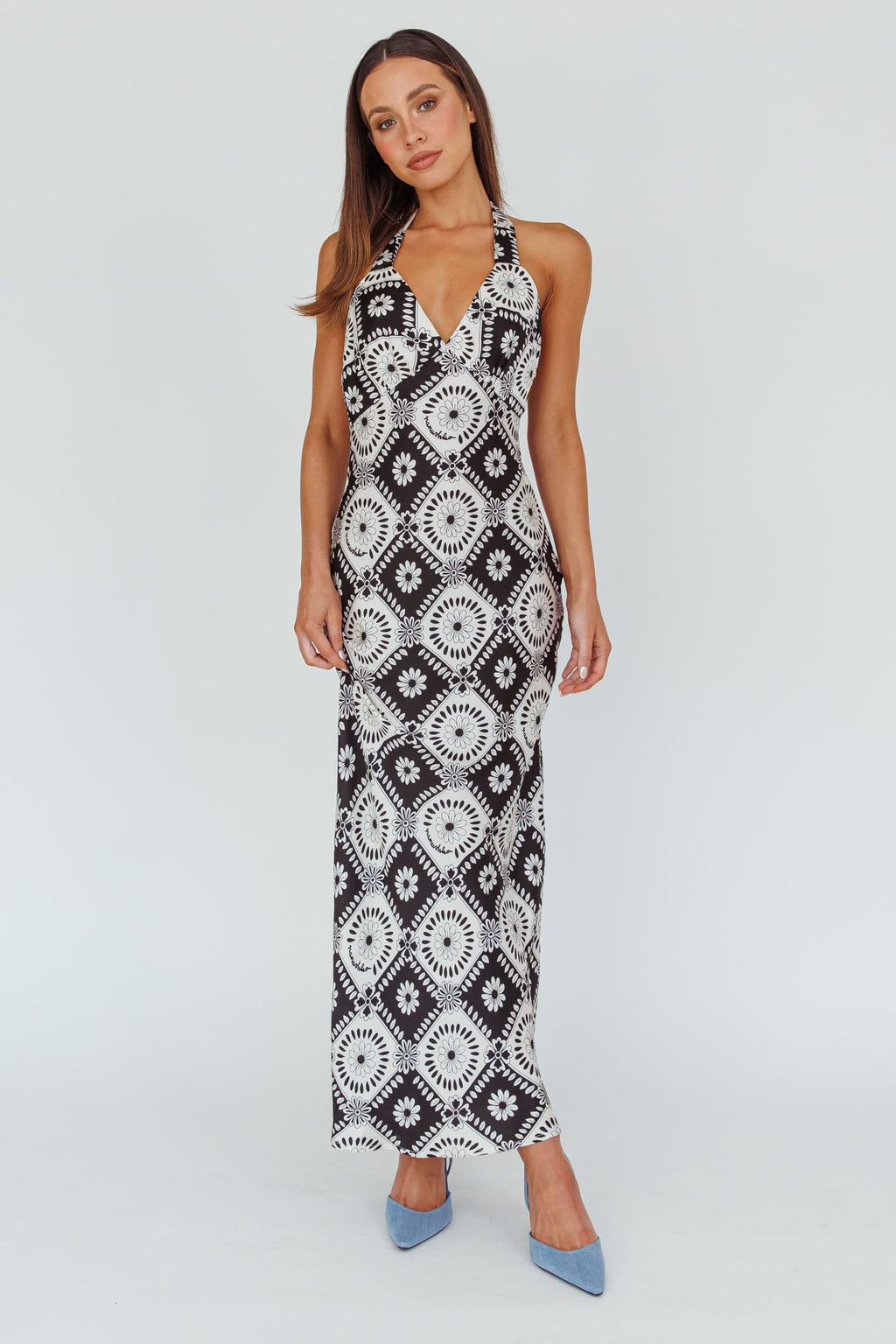 Lavara Halterneck Midi Dress Floral Black by Selfie Leslie