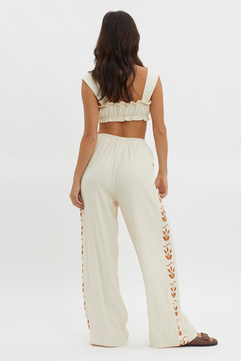 Maghan Side Print Long Pants Beige by Selfie Leslie