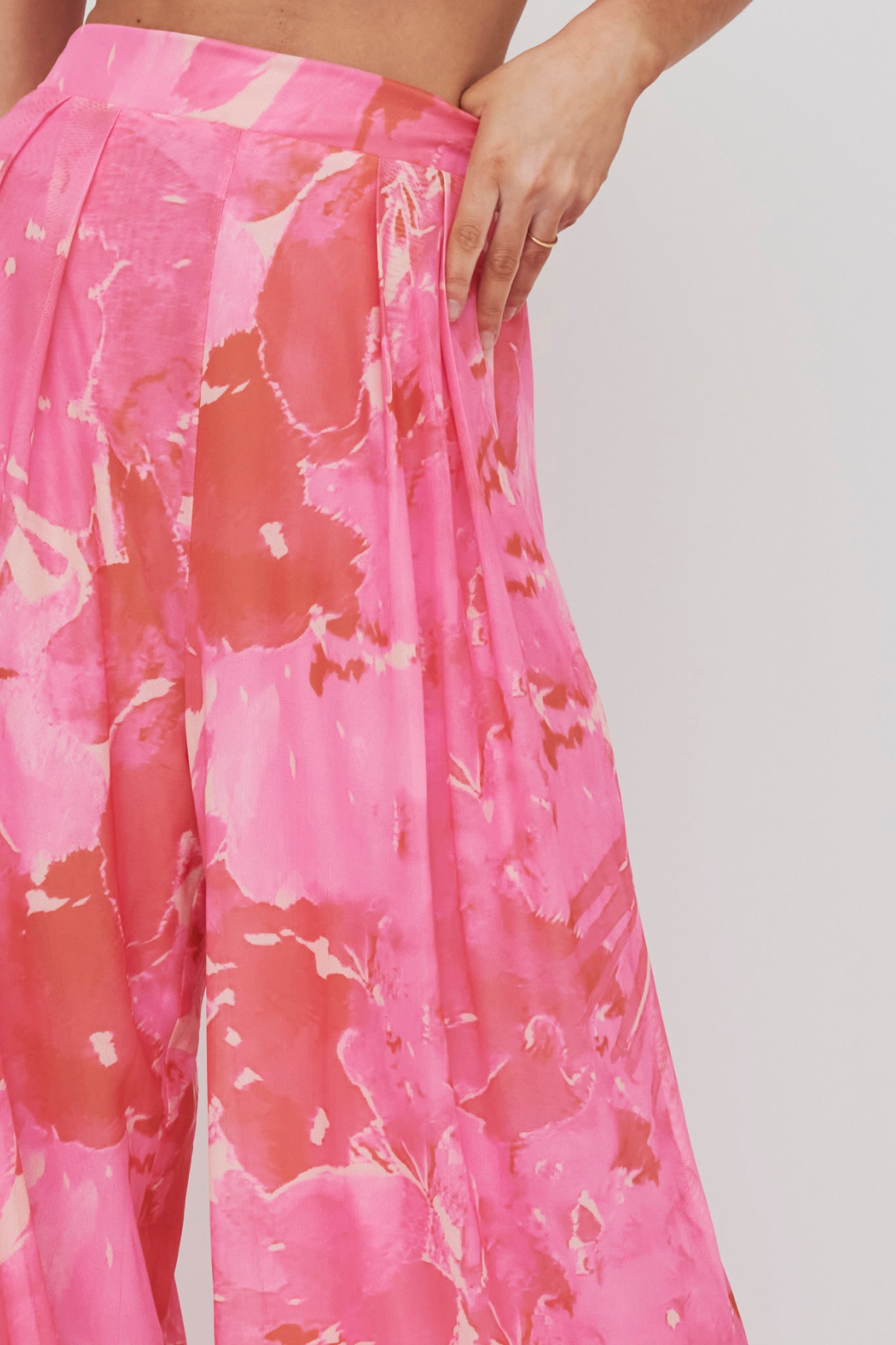 Tammi Wide Leg Pants Print Blush by Selfie Leslie