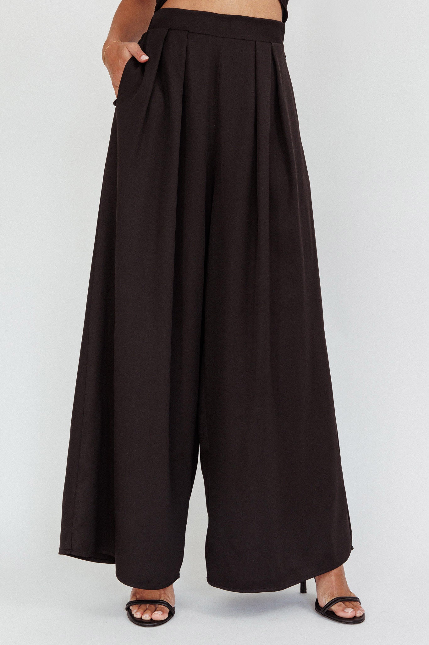 Tammi Wide Leg Pants Black by Selfie Leslie
