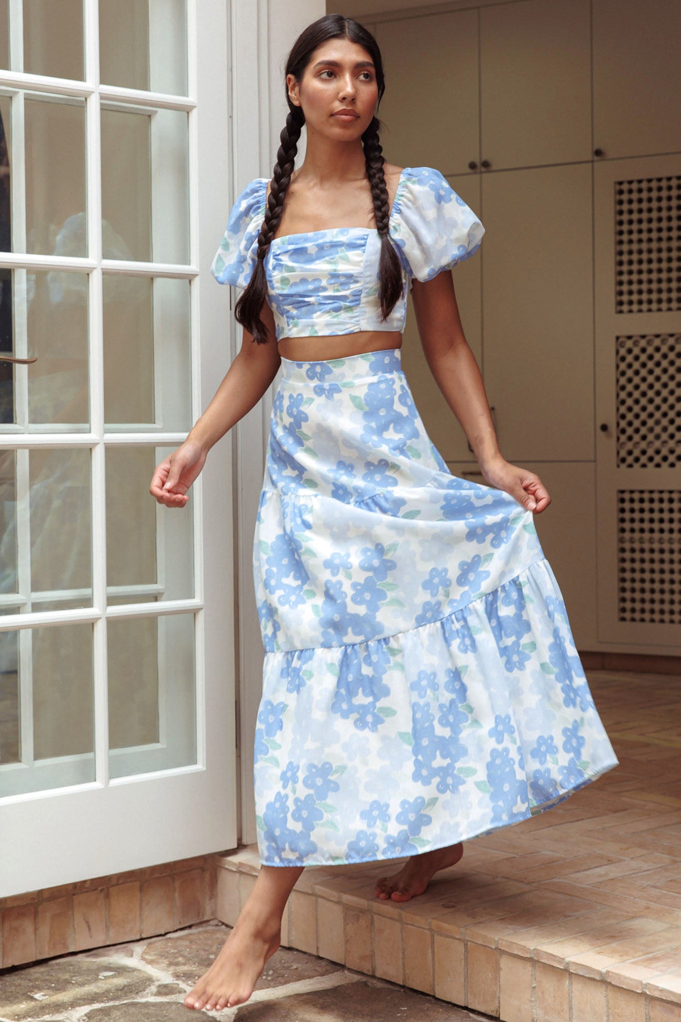 The Moment Puff Sleeve Crop Top Floral Blue The Moment Puff Sleeve Crop Top Floral Blue