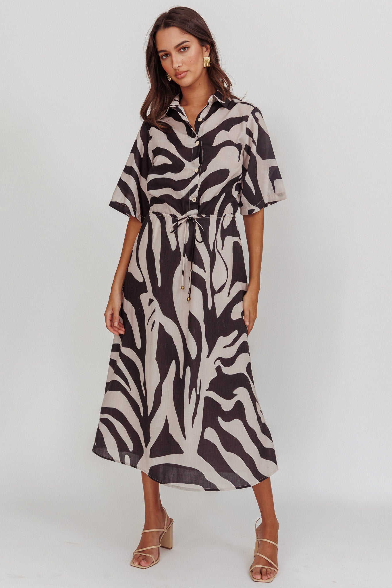 Tiki Boxy Sleeve Print A-line Midi Dress Beige by Selfie Leslie