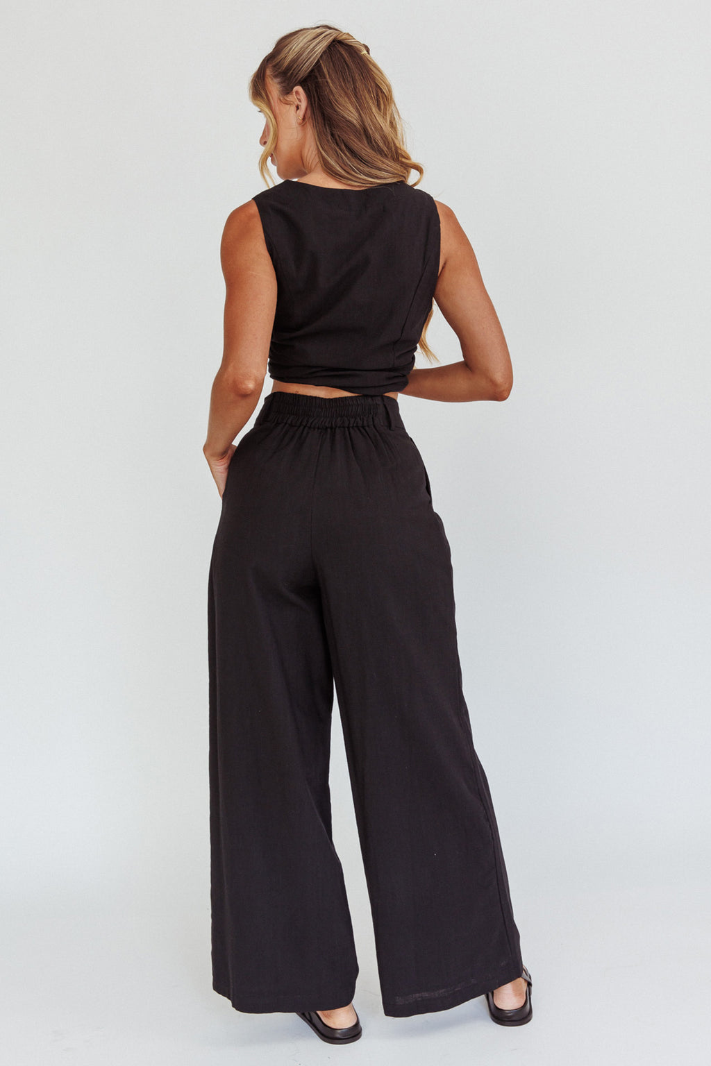 Philomena Wide-Leg Pants Black by Selfie Leslie
