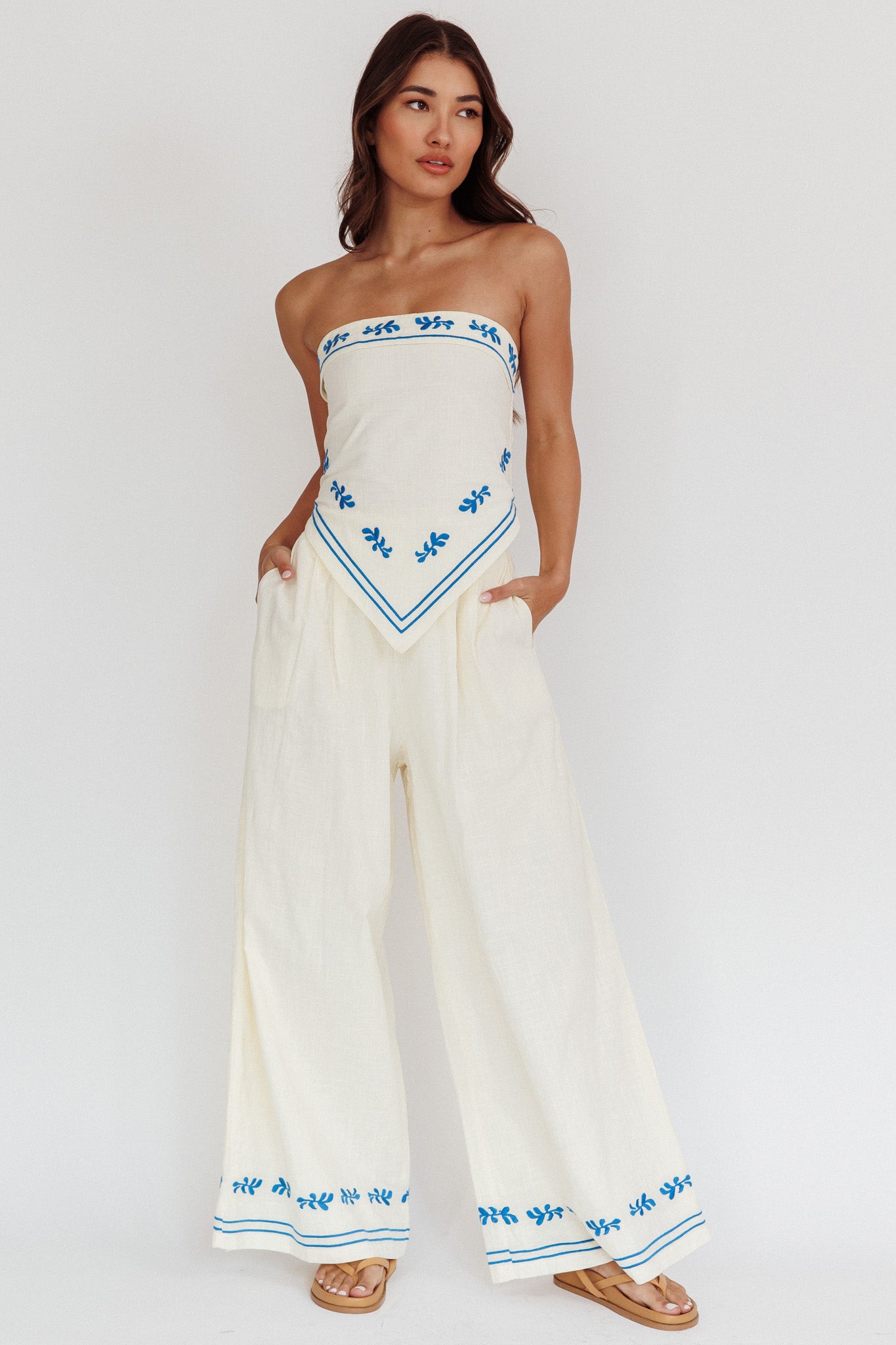 Sought After Wide-Leg Pocket Pants Oat by Selfie Leslie