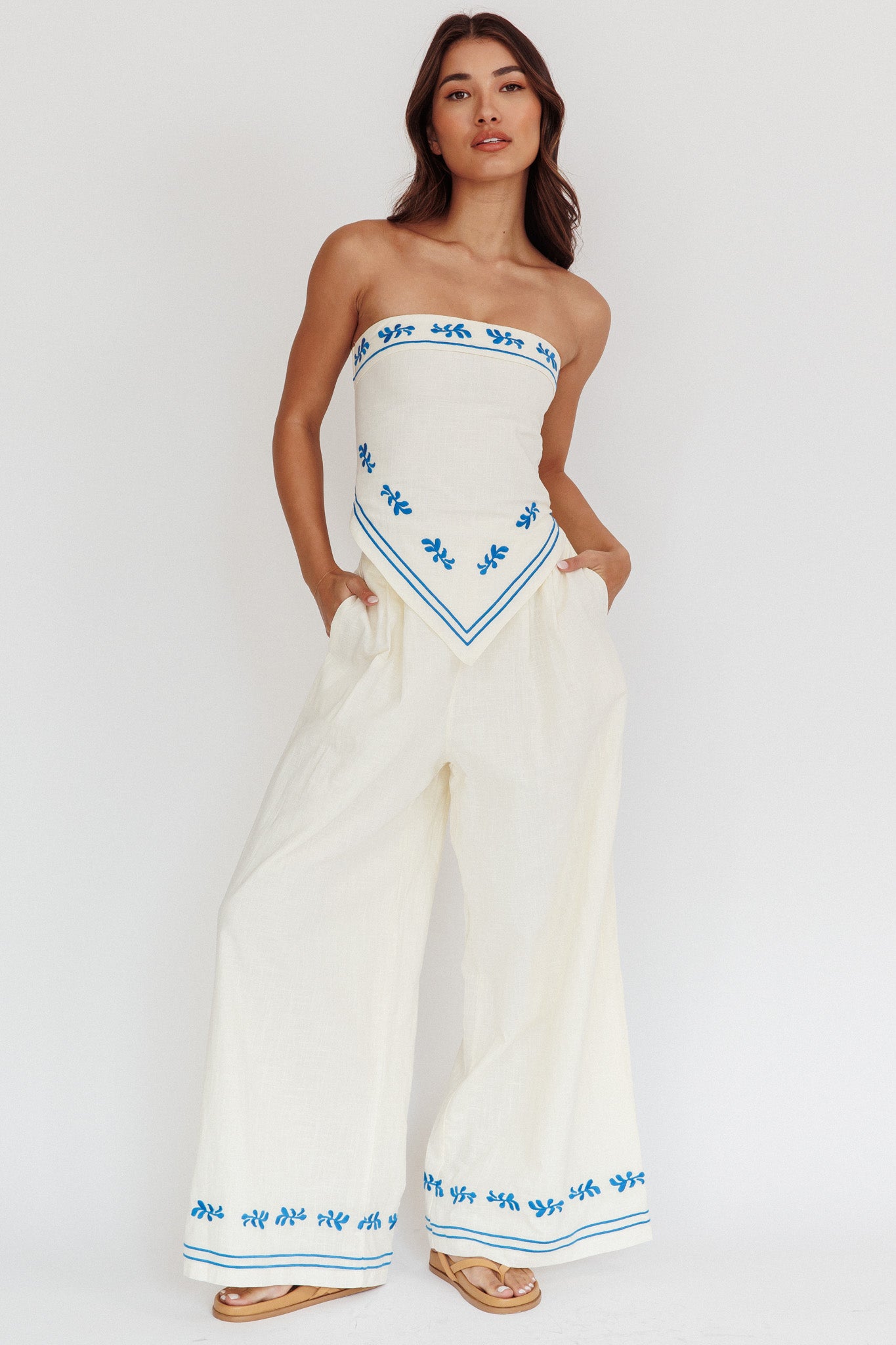 Sought After Wide-Leg Pocket Pants Oat by Selfie Leslie