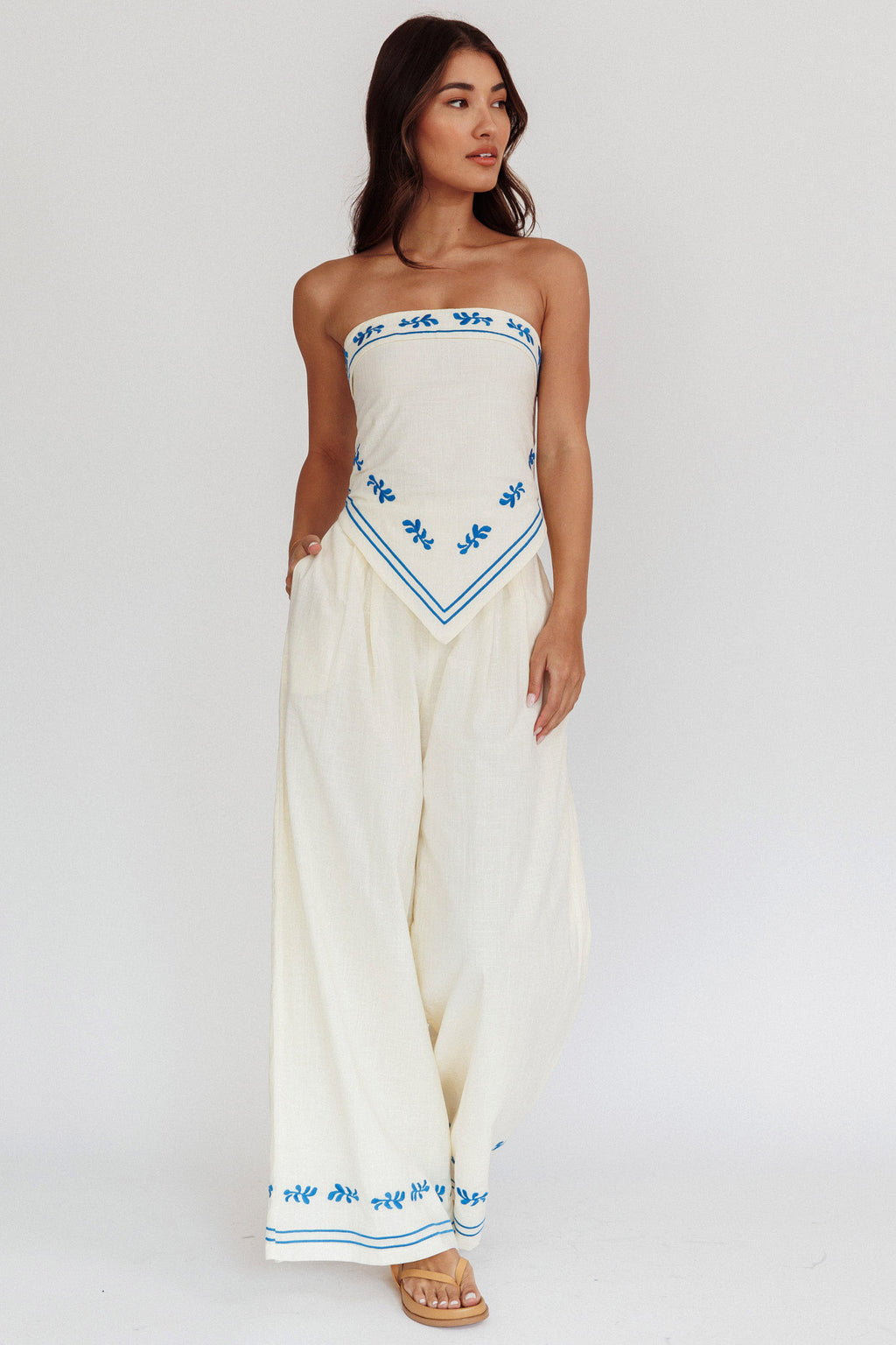 Sought After Wide-Leg Pocket Pants Oat by Selfie Leslie