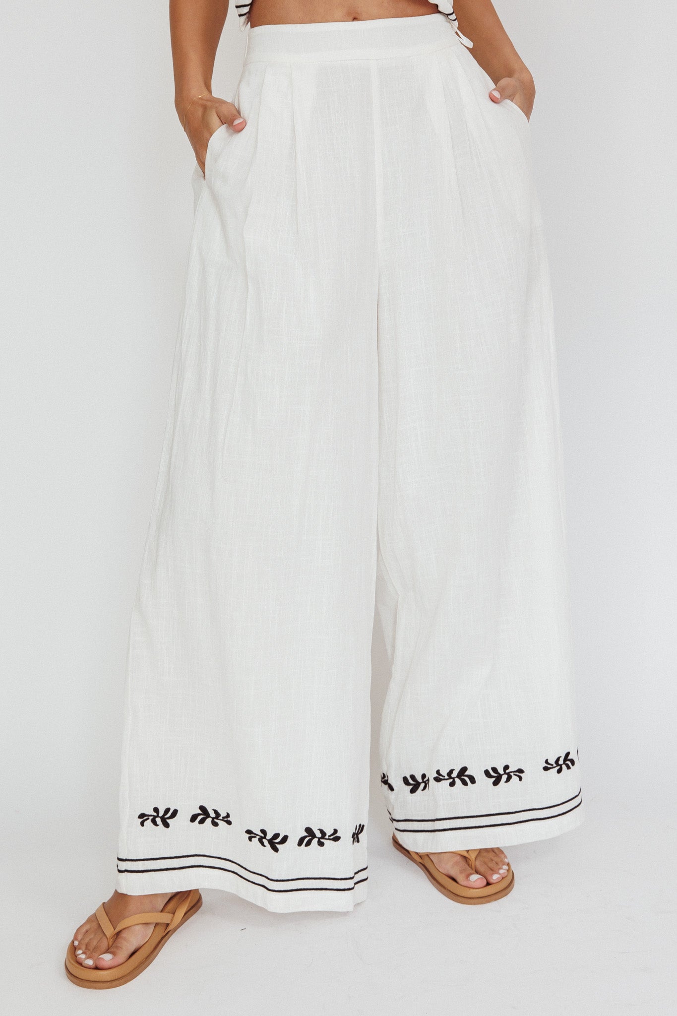 Sought After Wide-Leg Pocket Pants Off White by Selfie Leslie