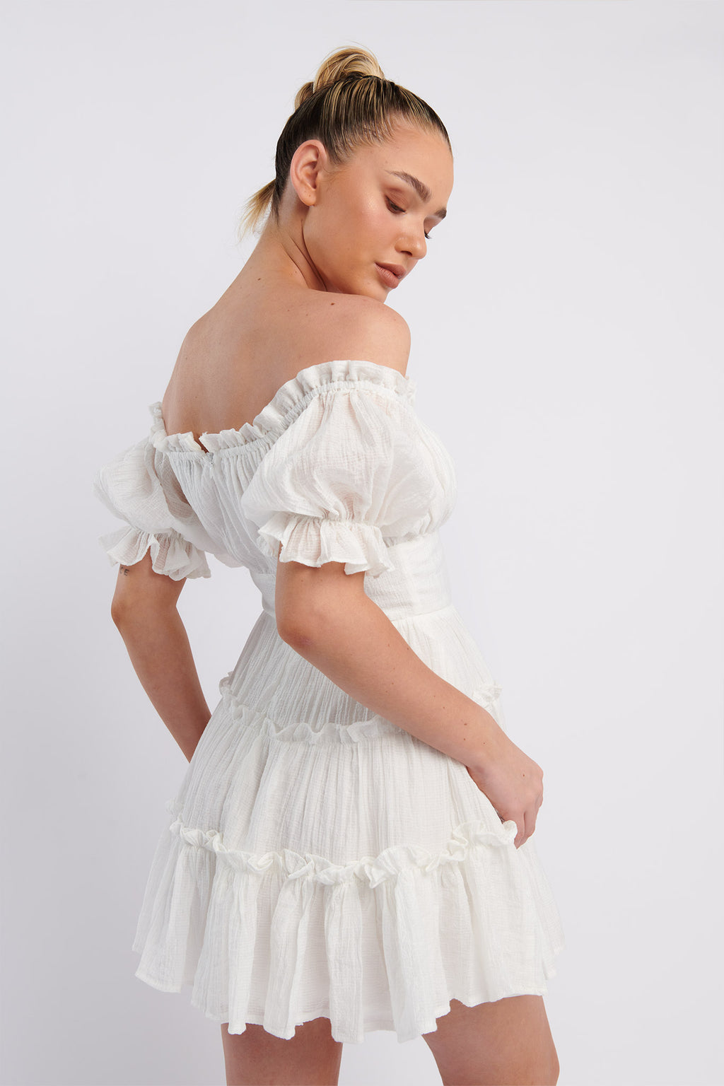 Everley Puff Sleeve Mini Dress White by Selfie Leslie