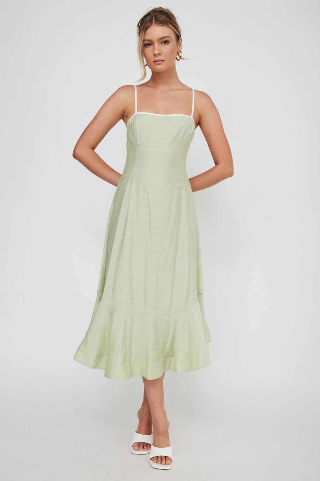 Noni Cami Strap Swing Midi Dress Pistachio by Selfie Leslie