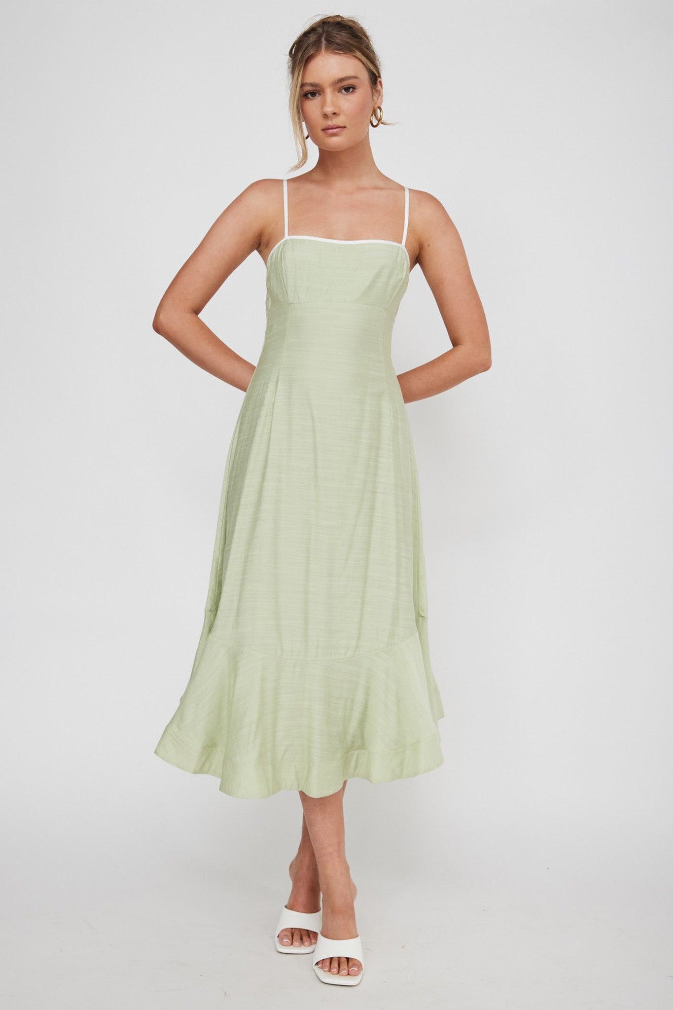 Noni Cami Strap Swing Midi Dress Pistachio by Selfie Leslie