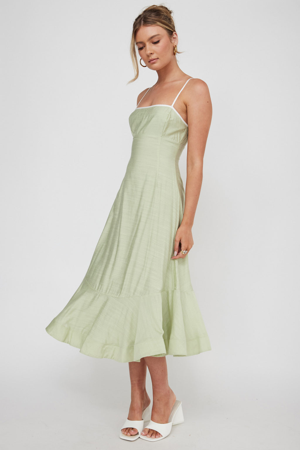 Noni Cami Strap Swing Midi Dress Pistachio by Selfie Leslie