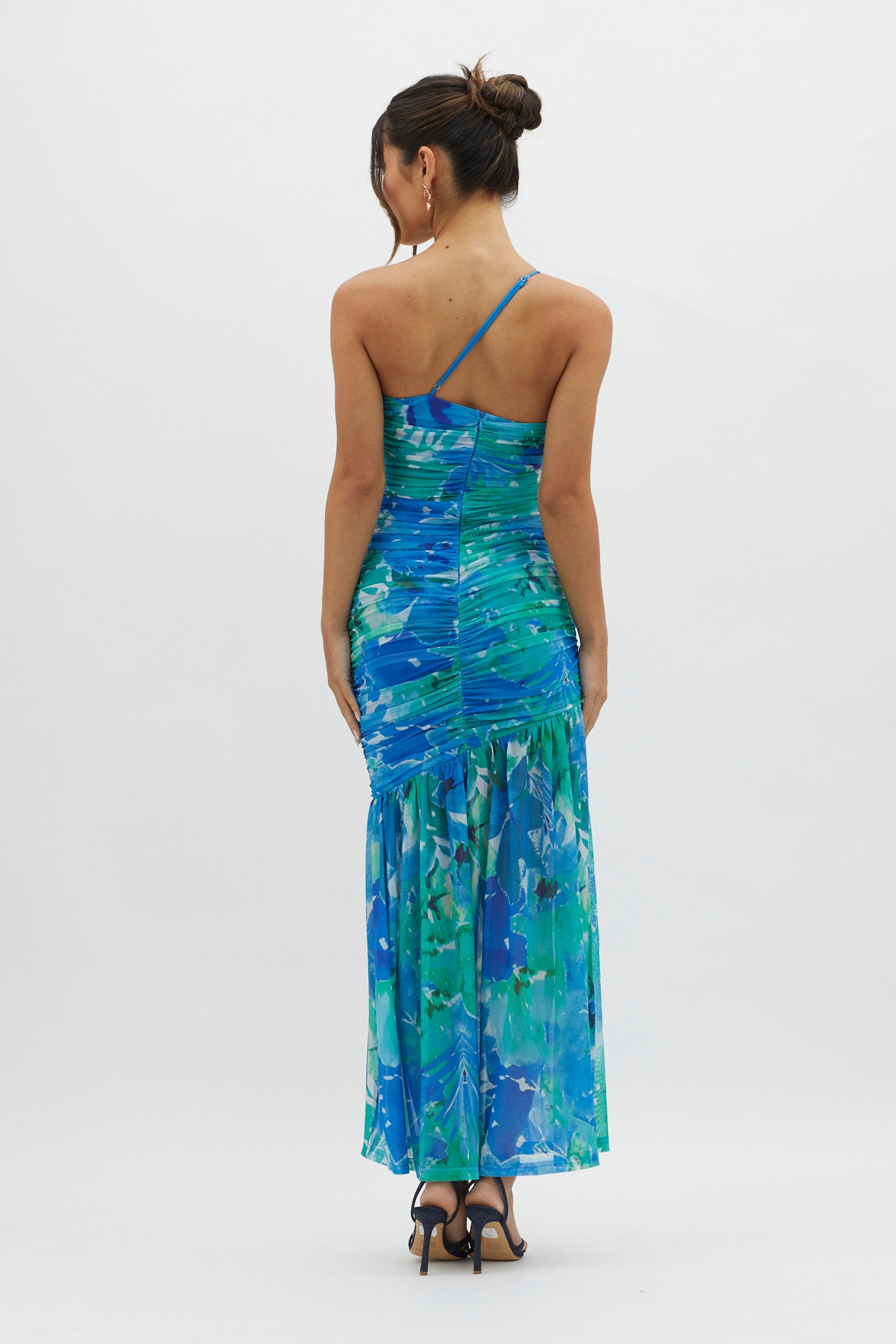 Golden Sun One-Shoulder Ruched Maxi Dress Green by Selfie Leslie