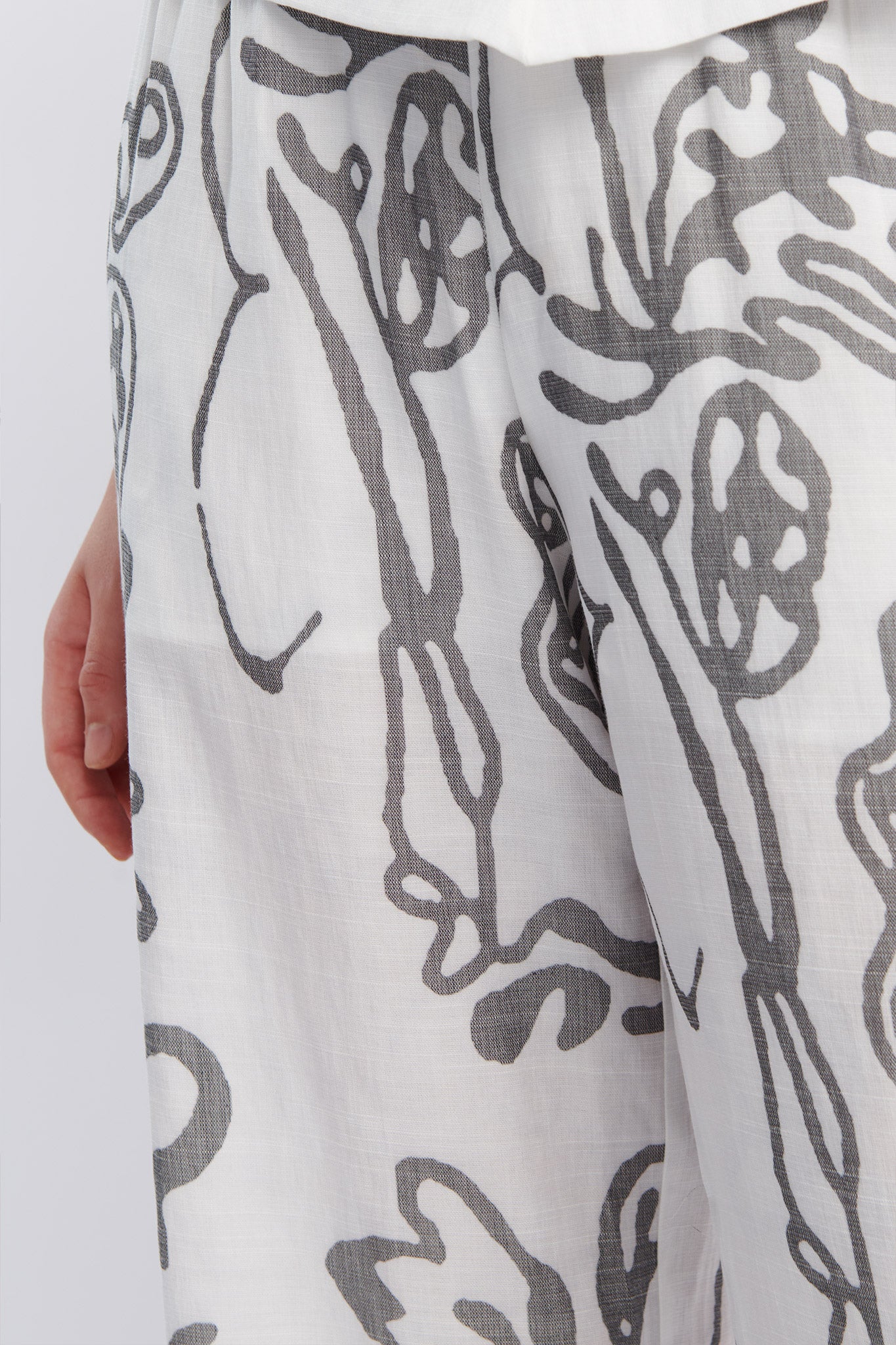 Oceania Long Pants Print White by Selfie Leslie