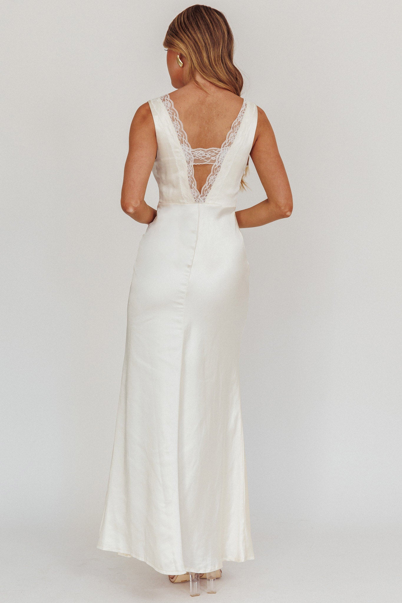 Ivonne Lace Trim V-Neck Maxi Dress Oyster Ivonne Lace Trim V-Neck Maxi Dress Oyster