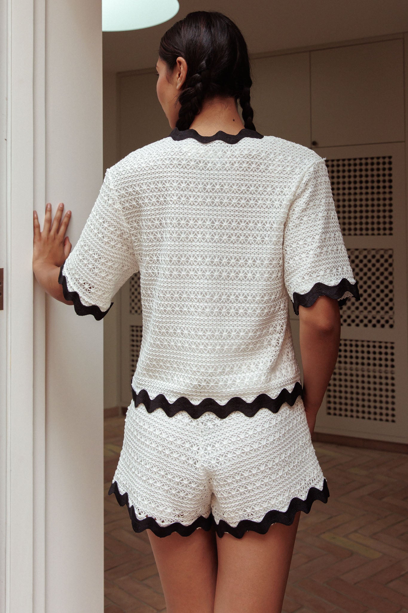 Breakaway Tie Front Shirt Crochet White by Selfie Leslie