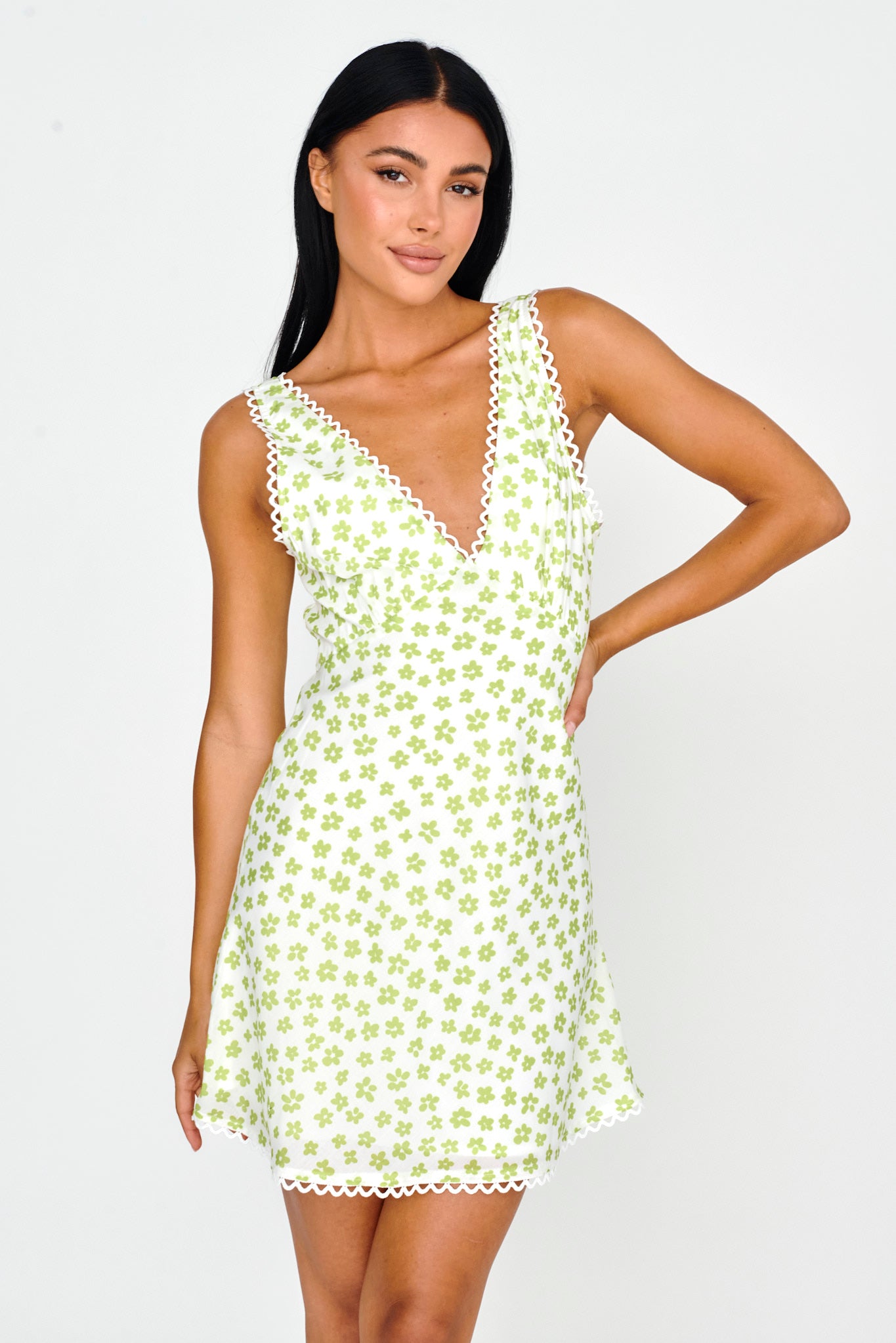 Miss Divine V-Neck Sun Dress Flower Pea by Selfie Leslie