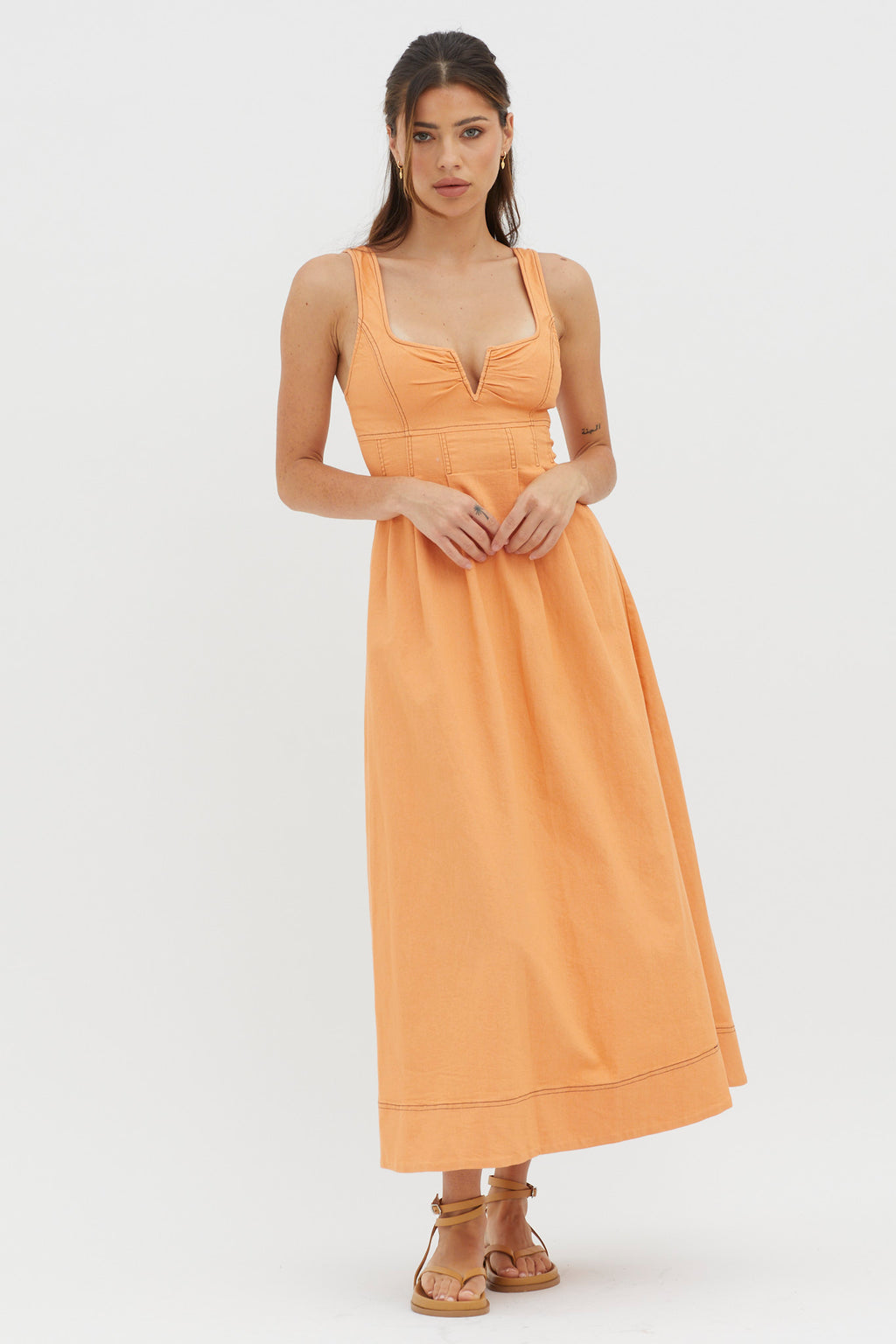 Isadore V-Bust Midi Dress Mango by Selfie Leslie