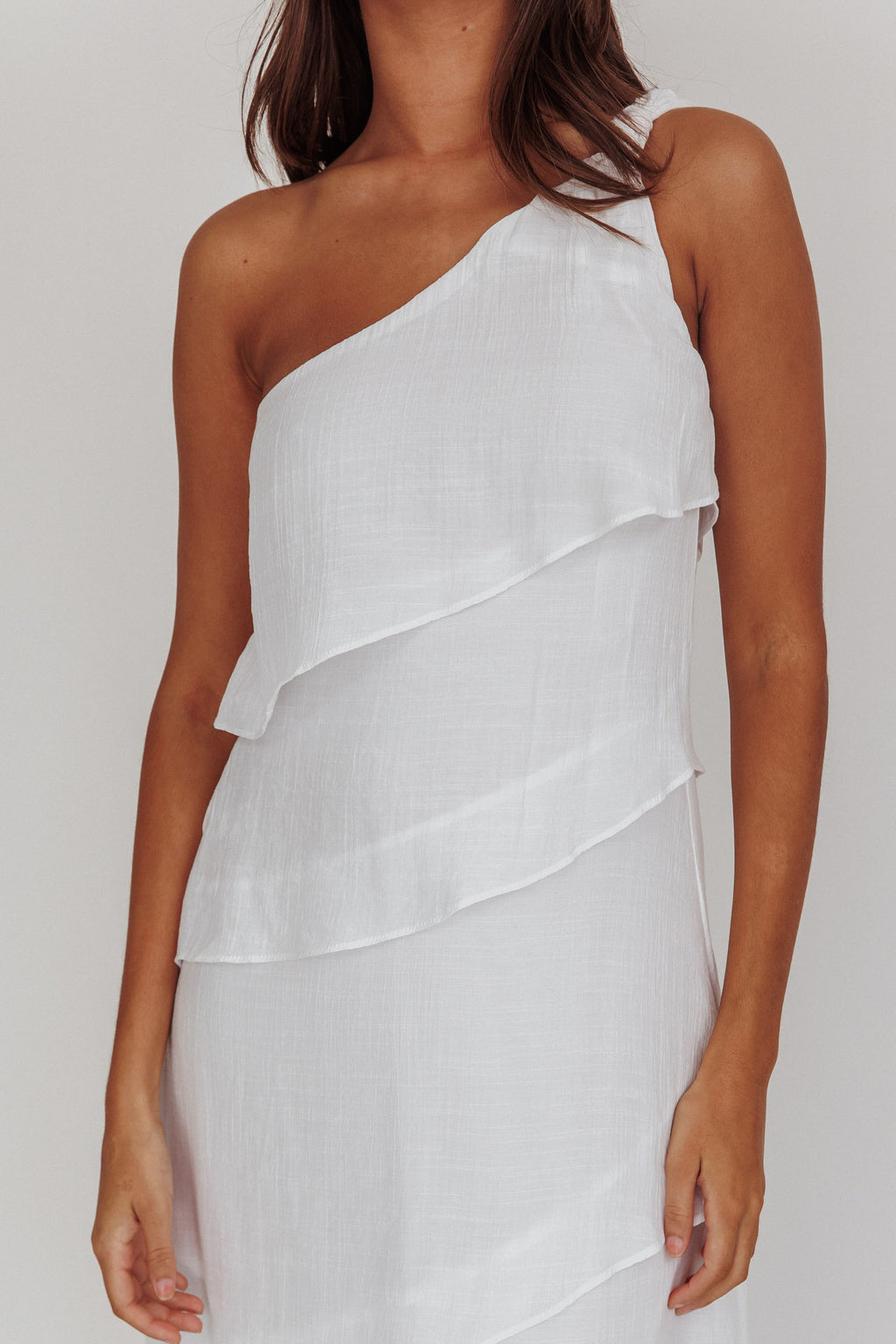 Delwyn One-Shoulder Maxi Dress White by Selfie Leslie