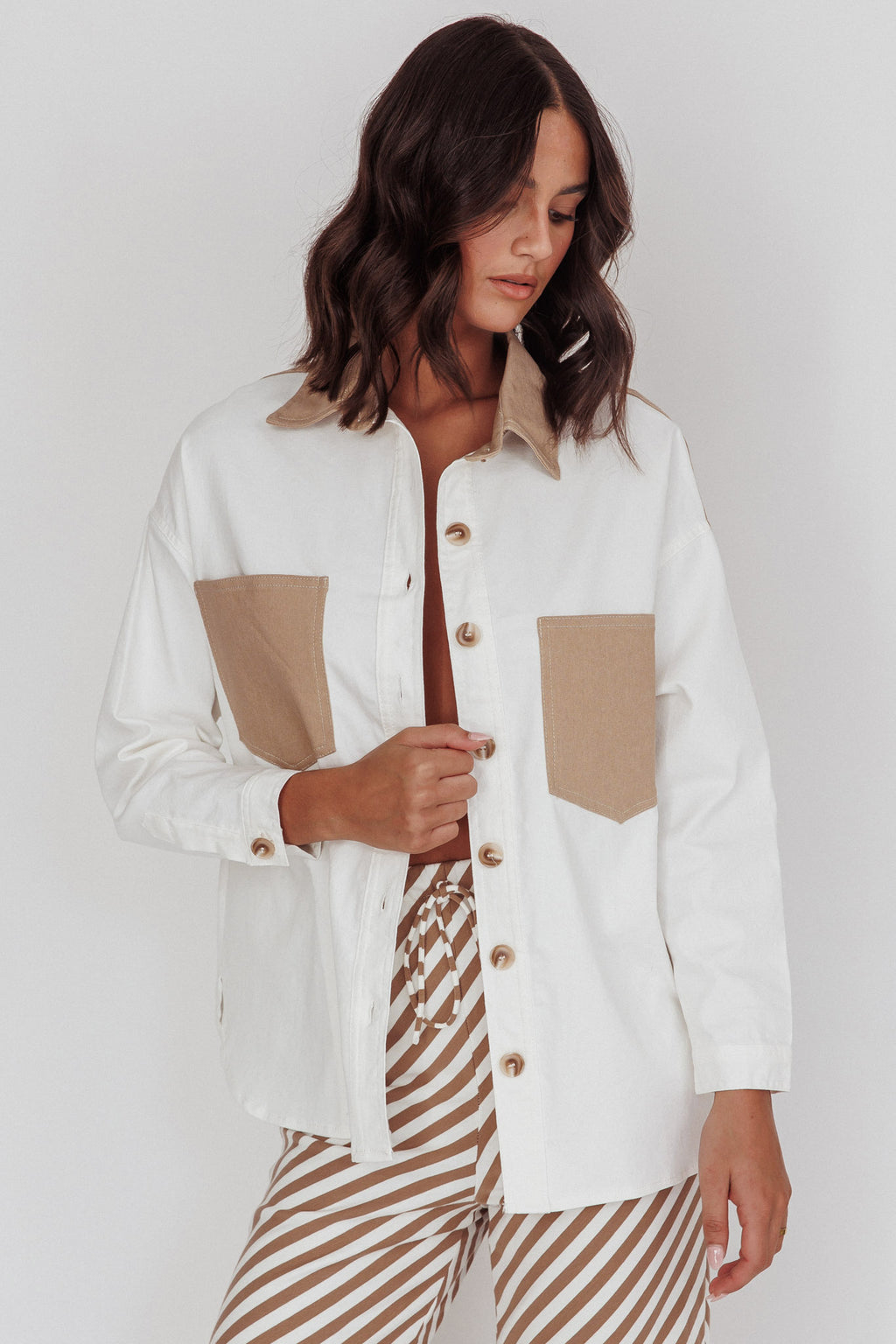 Lake Days Chest Pocket Shirt White Beige by Selfie Leslie