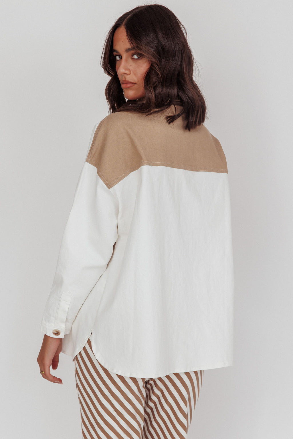 Lake Days Chest Pocket Shirt White Beige by Selfie Leslie