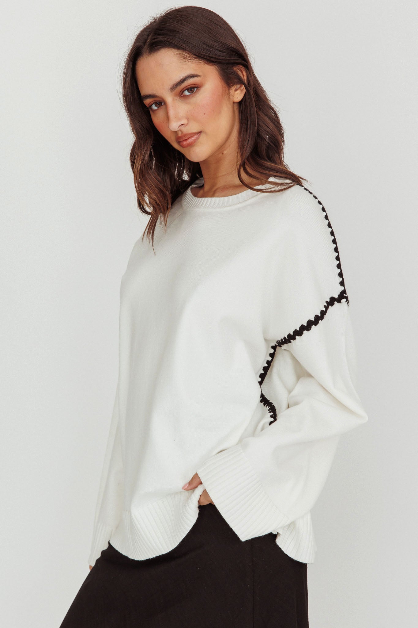 Guardian Contrast Knit Sweater Off White– Selfie Leslie