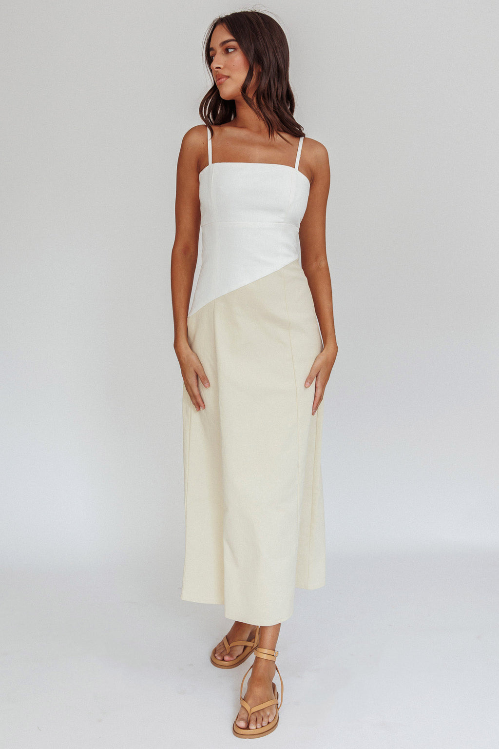 Irelia Contrast Maxi Dress White by Selfie Leslie