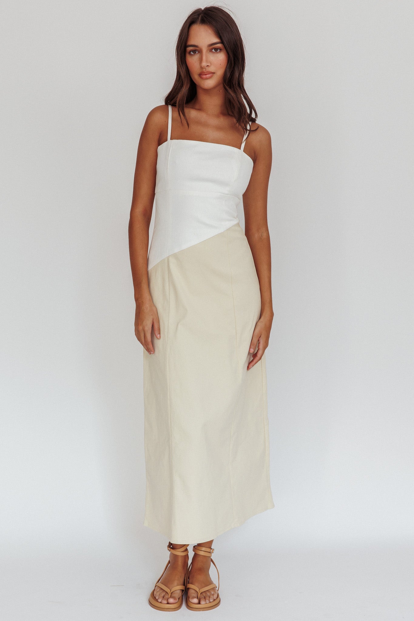 Irelia Contrast Maxi Dress White by Selfie Leslie