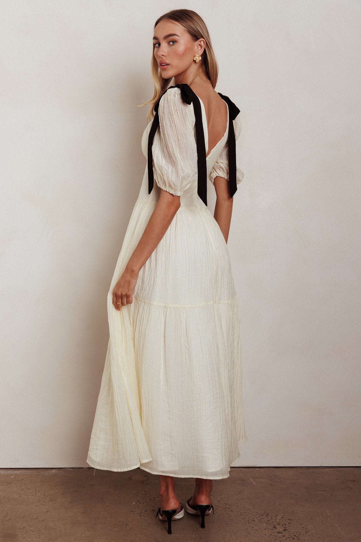 Sinta Bow Shoulder Puff Sleeve Maxi Dress Cream Selfie Leslie