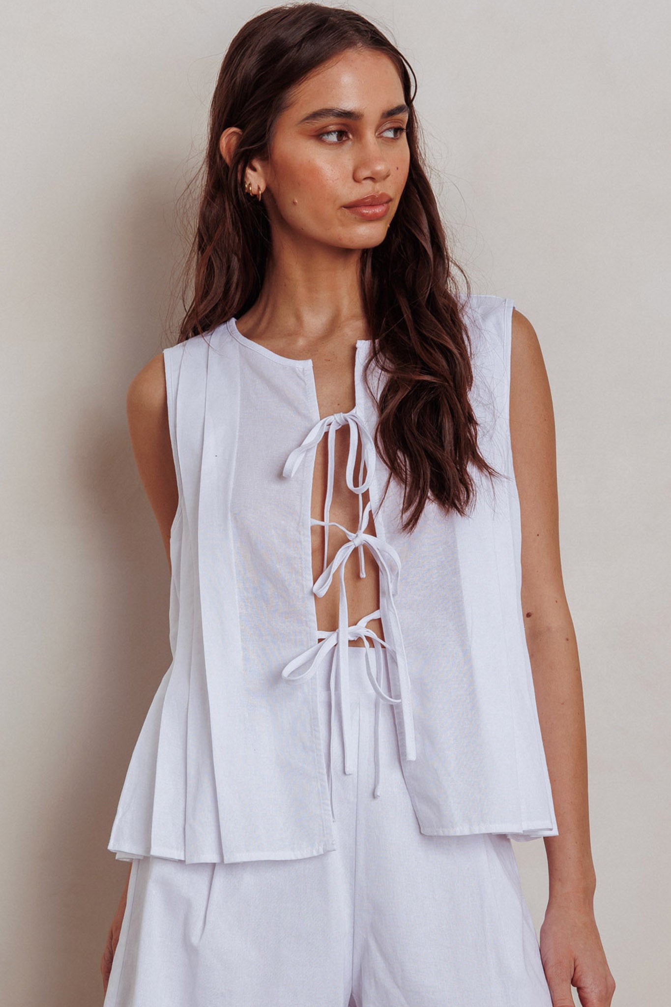 Bettino Sleeveless Tie Front Top White by Selfie Leslie