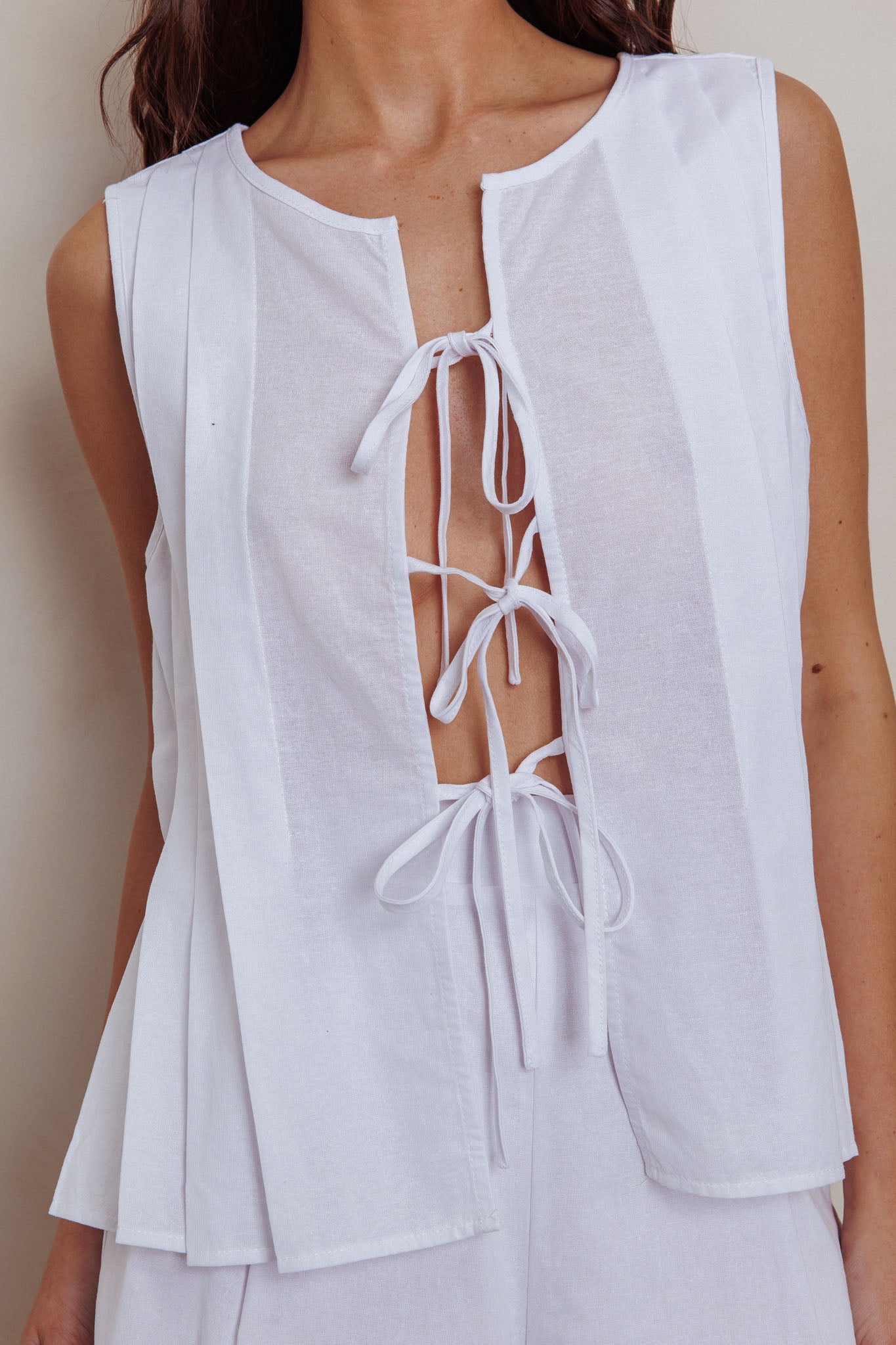 Bettino Sleeveless Tie Front Top White by Selfie Leslie