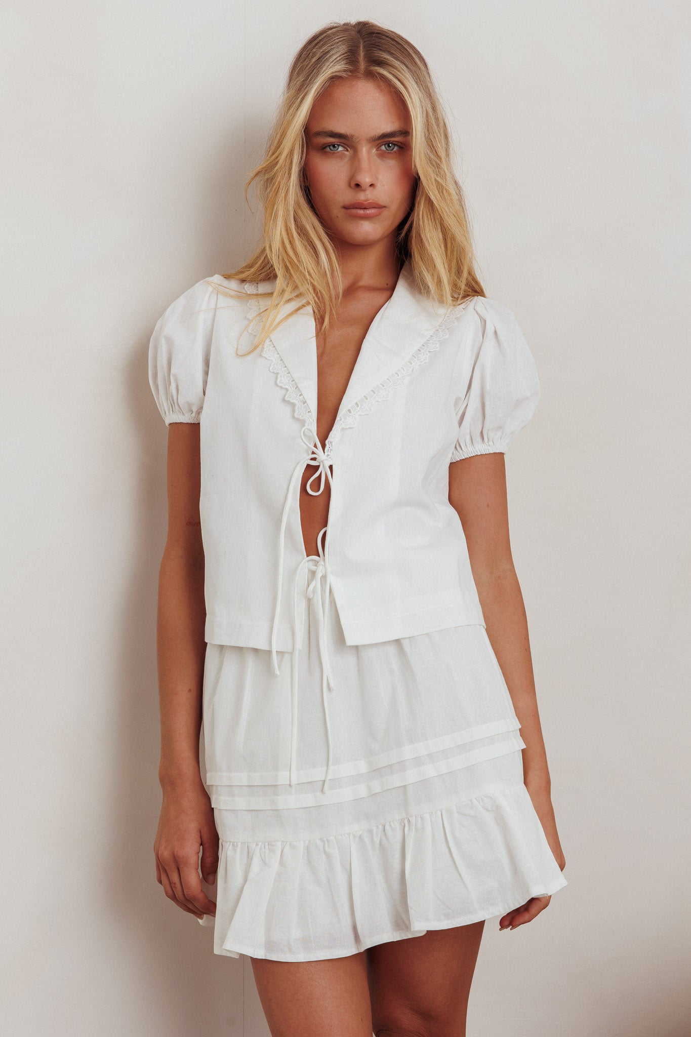 Danessa Frill Hem Pintuck Skirt White– Selfie Leslie