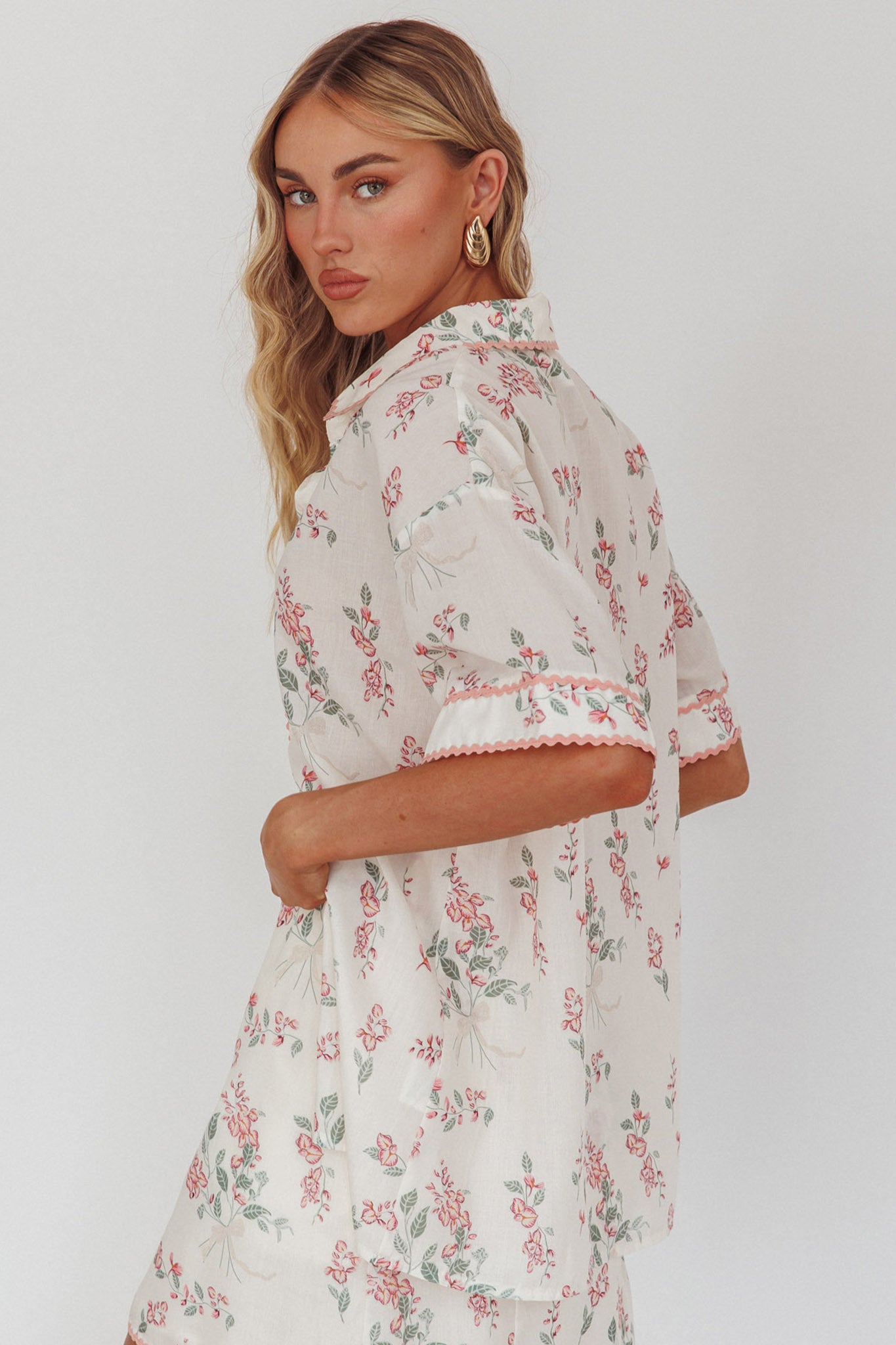 Catherina Ric-Rac Trim Button-Up Shirt Floral Pink by Selfie Leslie