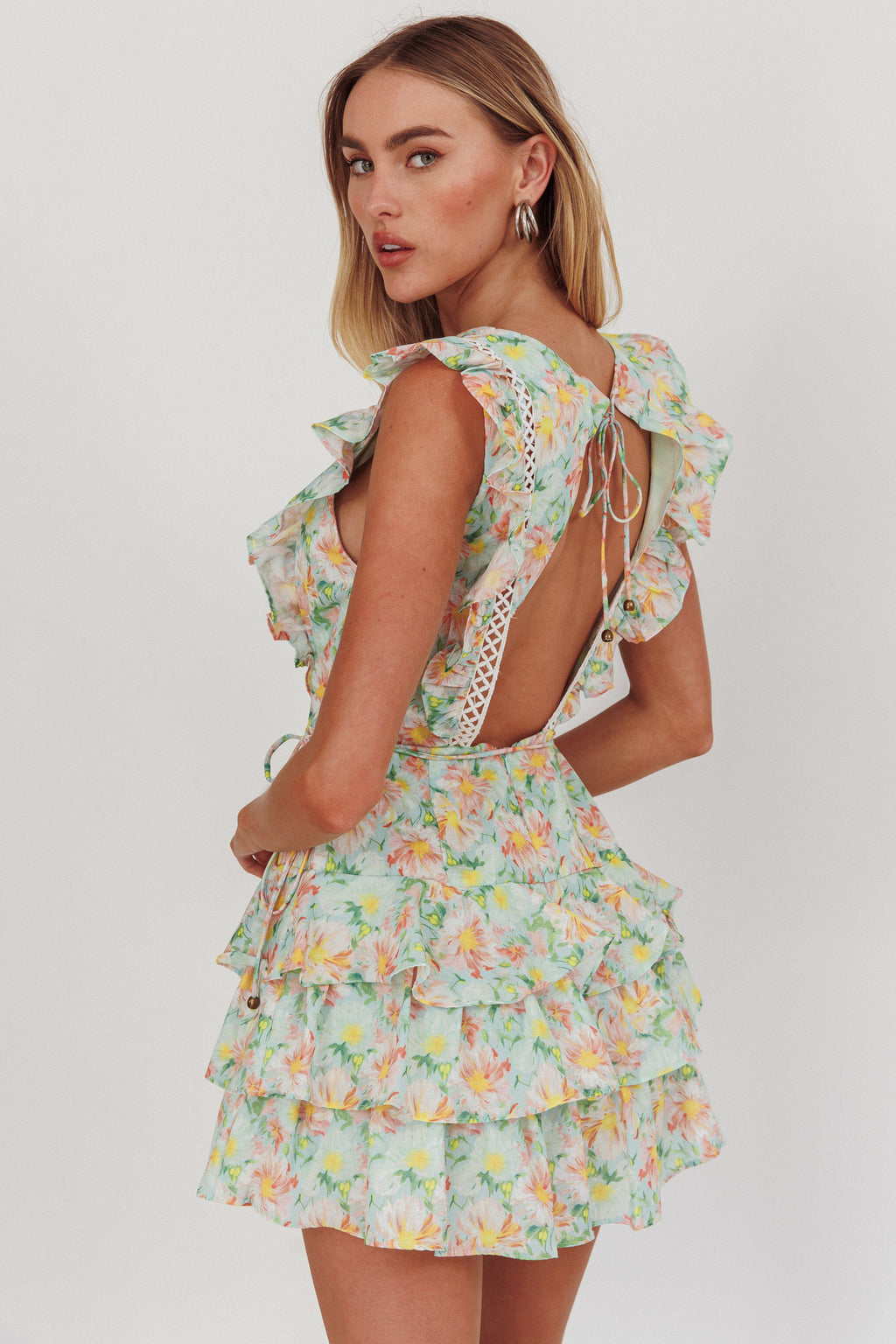 Weekend Muse Sleeveless Layered Frill Romper Floral Multi by Selfie Leslie