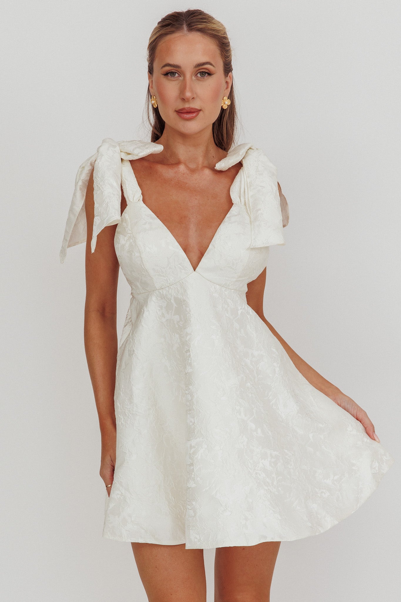 Chantilly Tied Shoulder Jacquard Mini Dress White– Selfie Leslie