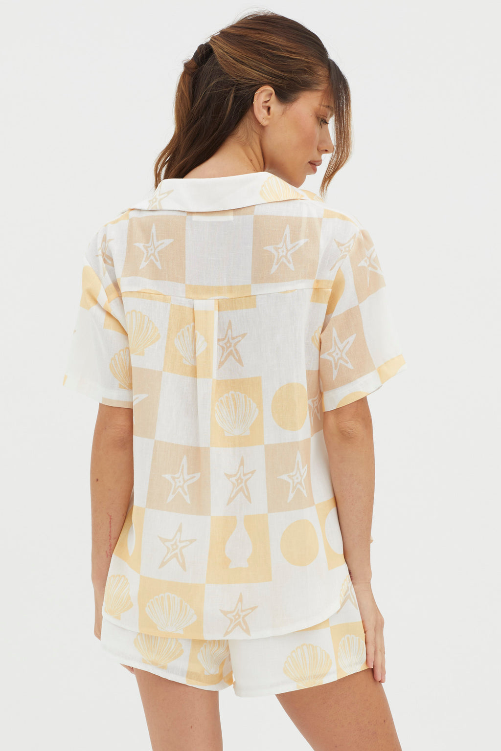 Just A Hunch Shorts Shell Print Yellow Multi by Selfie Leslie