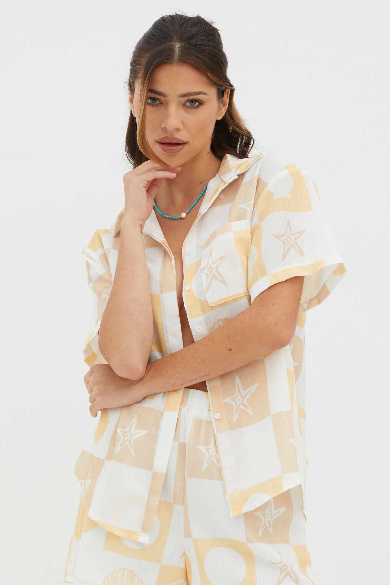 Just A Hunch Button Shirt Shell Print Yellow Multi by Selfie Leslie