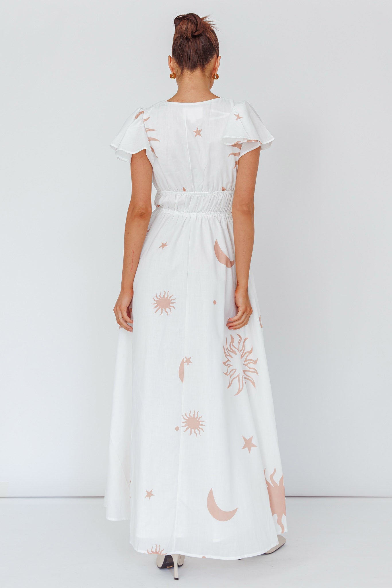 Carnivale Angel Sleeve Maxi Dress White/Beige by Selfie Leslie