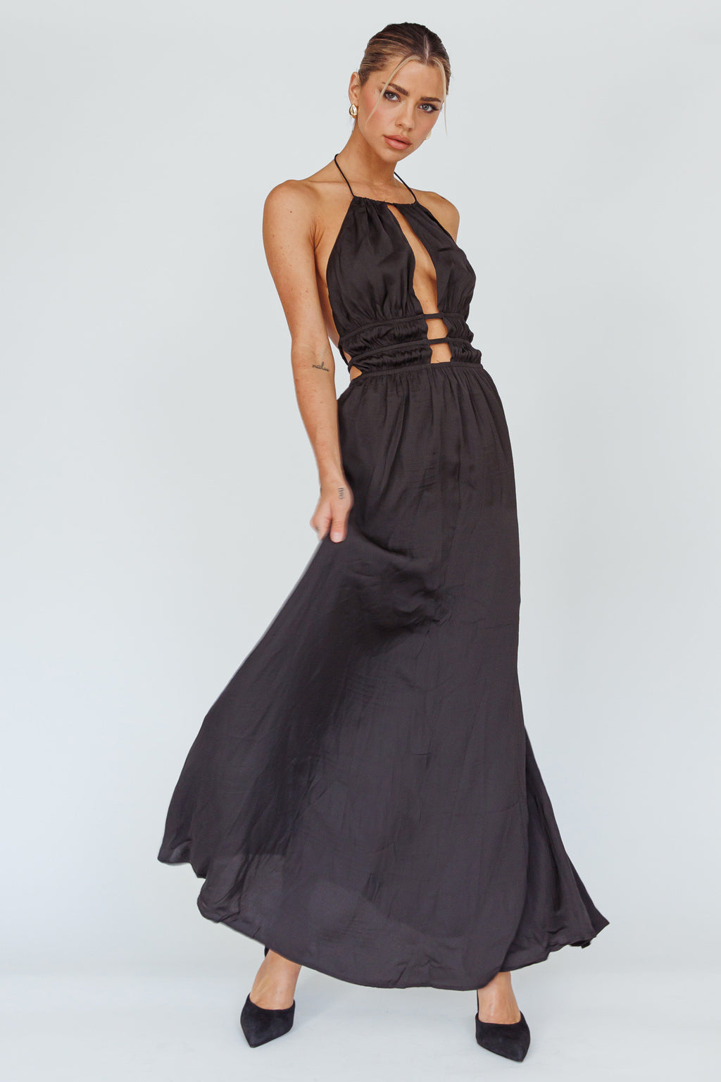 Cyndi Open Back Halterneck Maxi Dress Black by Selfie Leslie
