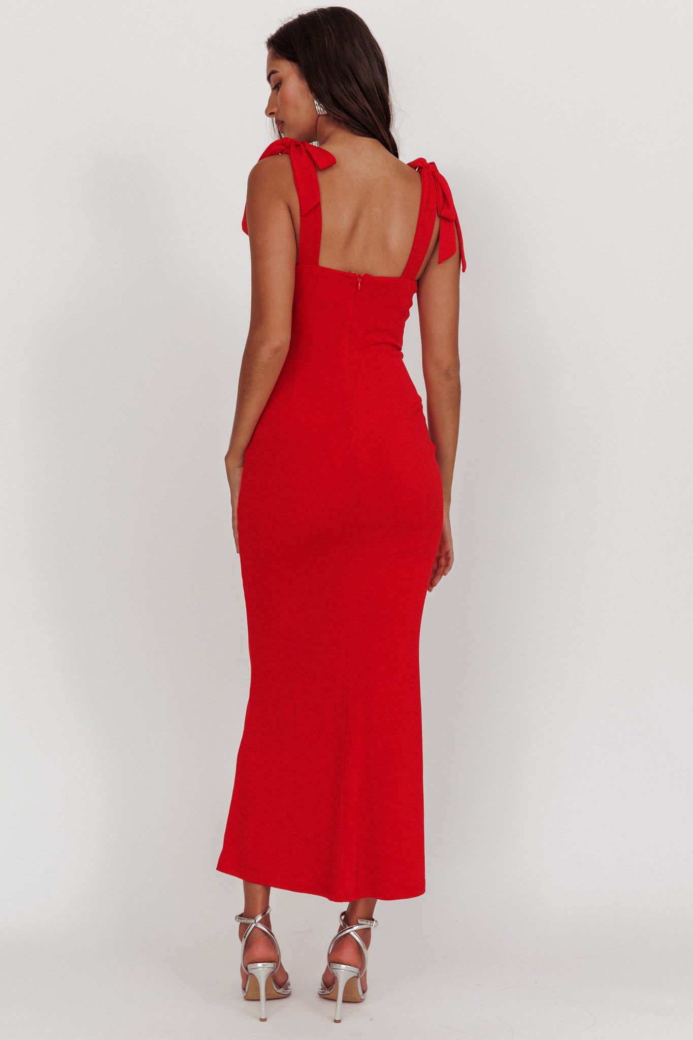 red garden party dress Red Garden Party Outfits