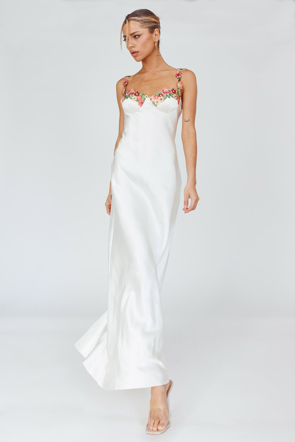 Rose Garden Floral Applique Midi Dress Oyster by Selfie Leslie